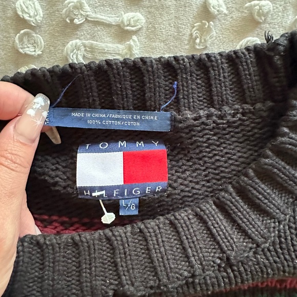 Vintage Tommy Hilfiger Sweater - Picture 3 of 3